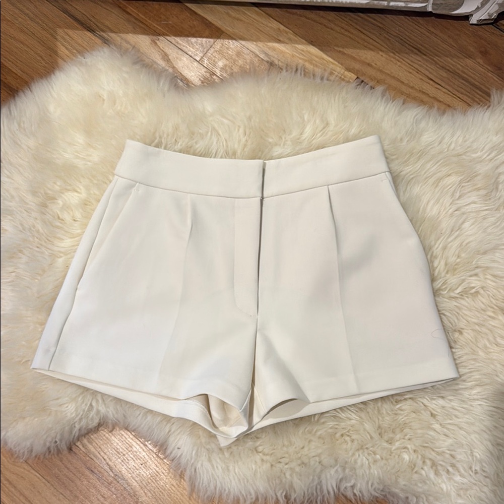 Dynamite Cream trouser Shorts